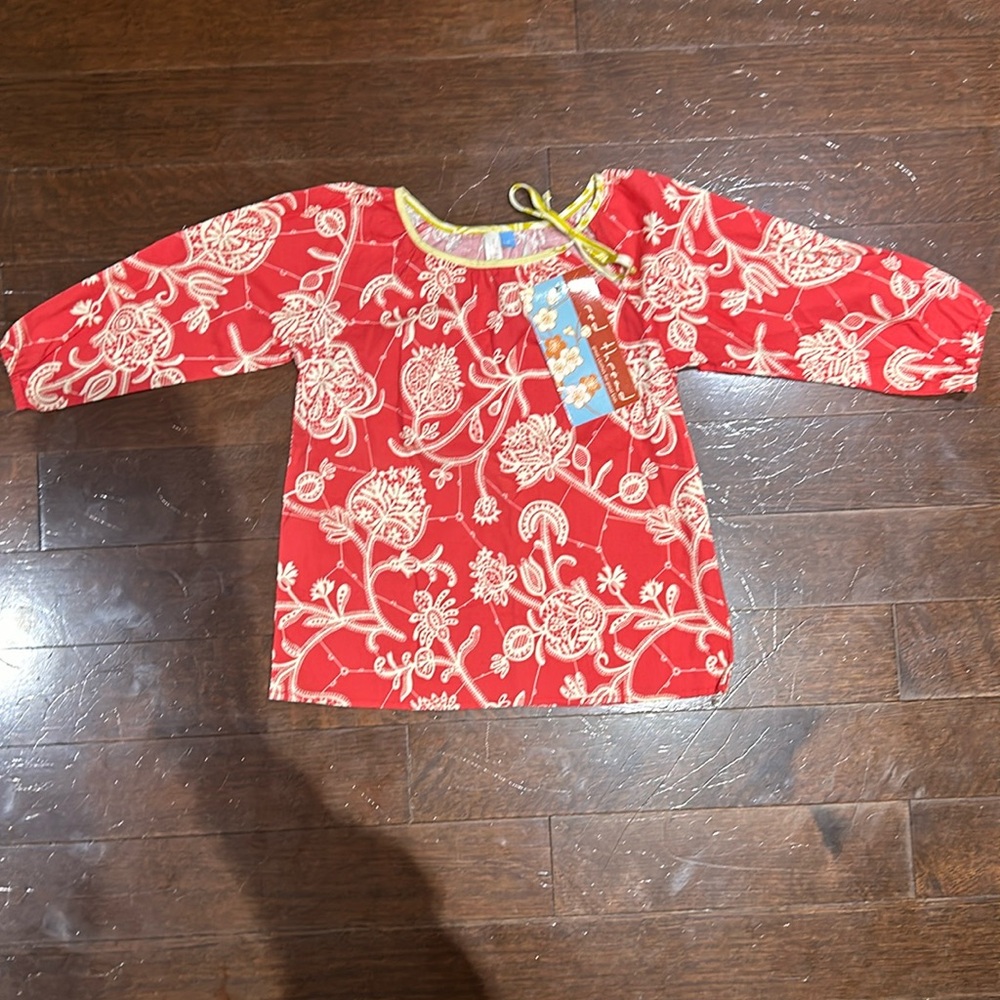 super cute pink/red floral shirt